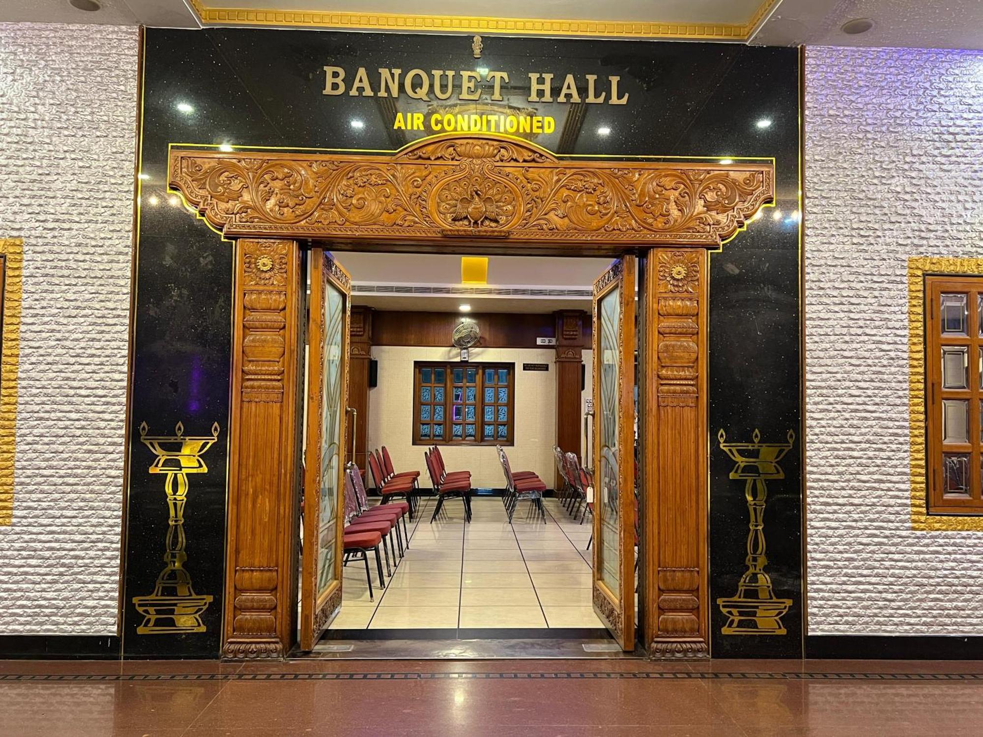 The Grand Krishna Rooms Bangalore Esterno foto